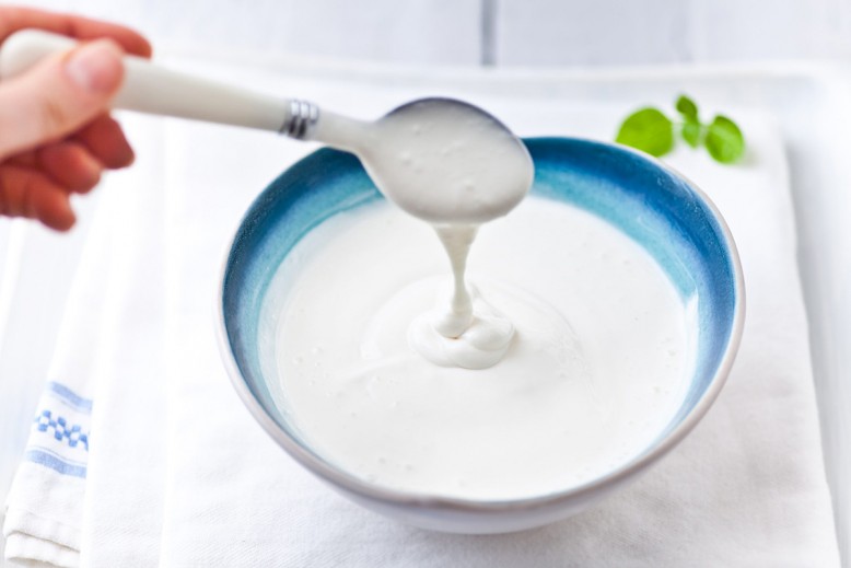 Réaliser un yaourt nature sans yaourtière